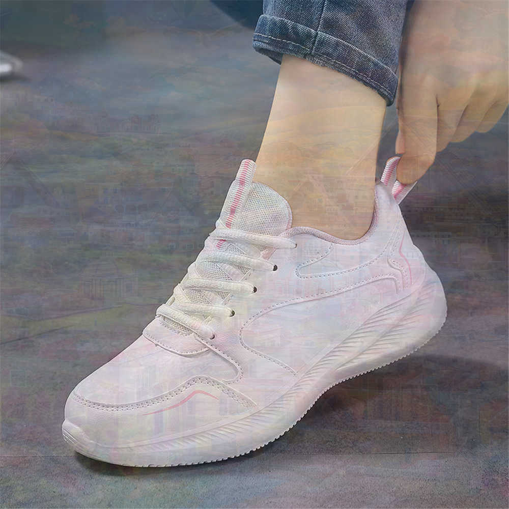 サイズ 44 低レトロ靴男のウォーキングシューズ男性スニーカ - Vintage Fashion Collecting And Wearing Designer Classics のレビューと価格
