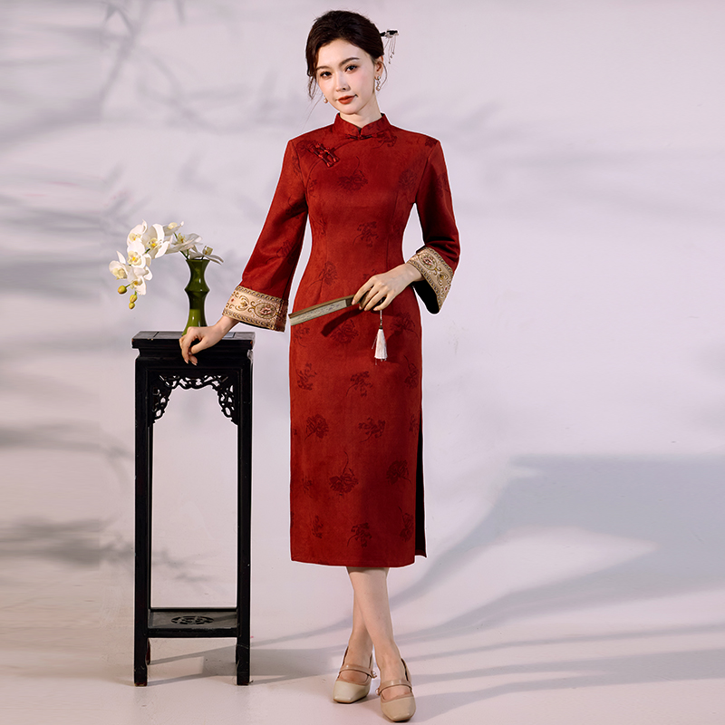 高級スエードベルベット旗袍 - フレア袖のモダンオリエンタル - Vintage Fashion Gen Z のレビューと価格
