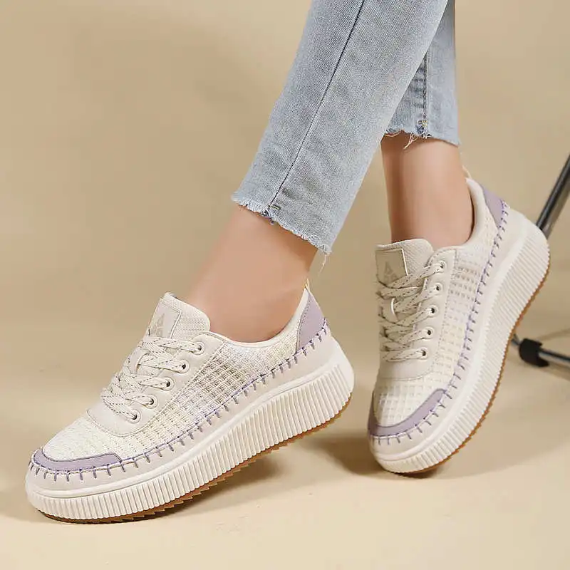 女性用スニーカー,高級ブランド,有名ブランド,秋 - Vintage Fashion Collecting And Wearing Designer Classics のレビューと価格