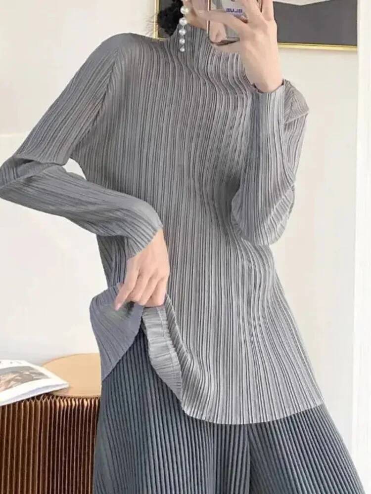 ファッションソリッドカラー折り目Tシャツ女性のラウンドネック - Vintage Fashion Build のレビューと価格