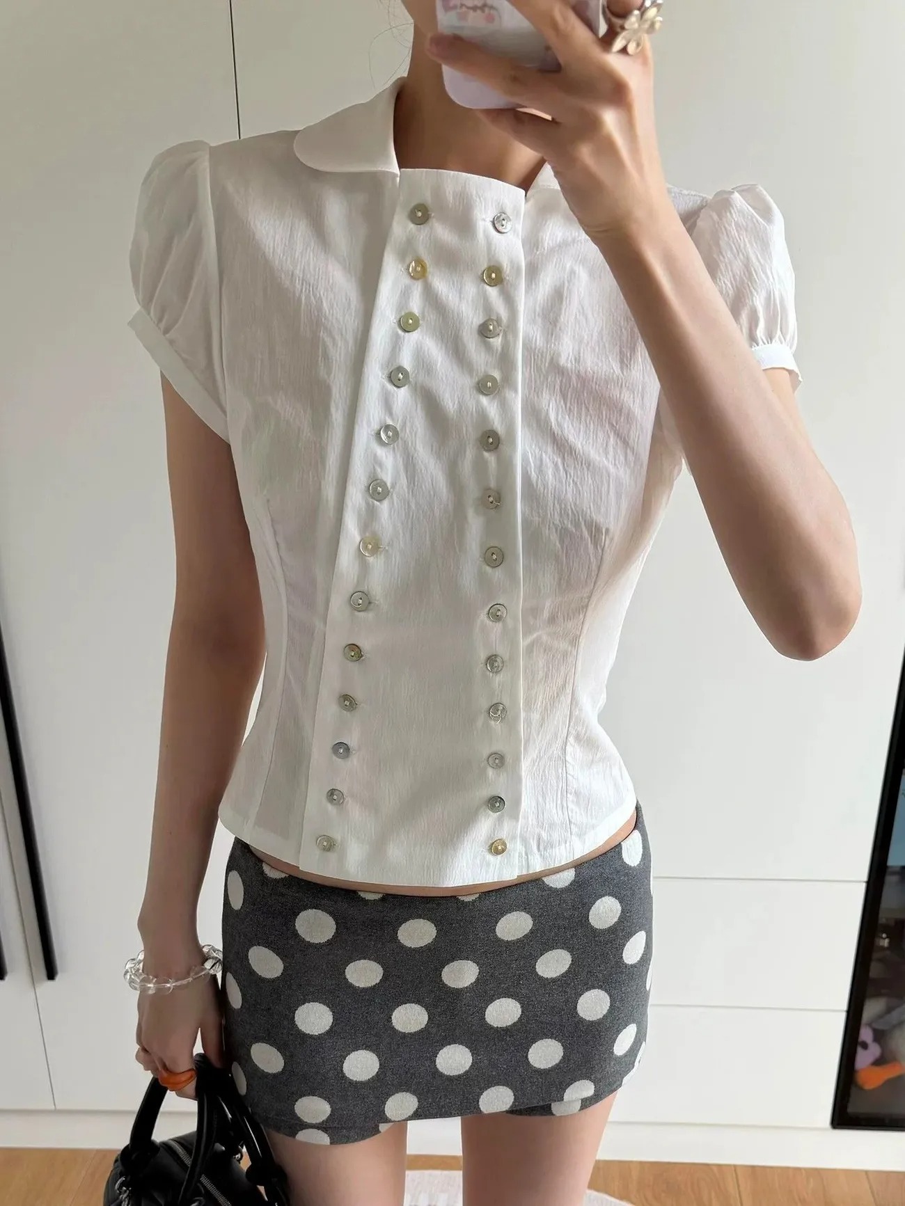 Y2K エステティック ピーターパンカラー ブラウス パフス - Vintage Fashion Korea のレビューと価格