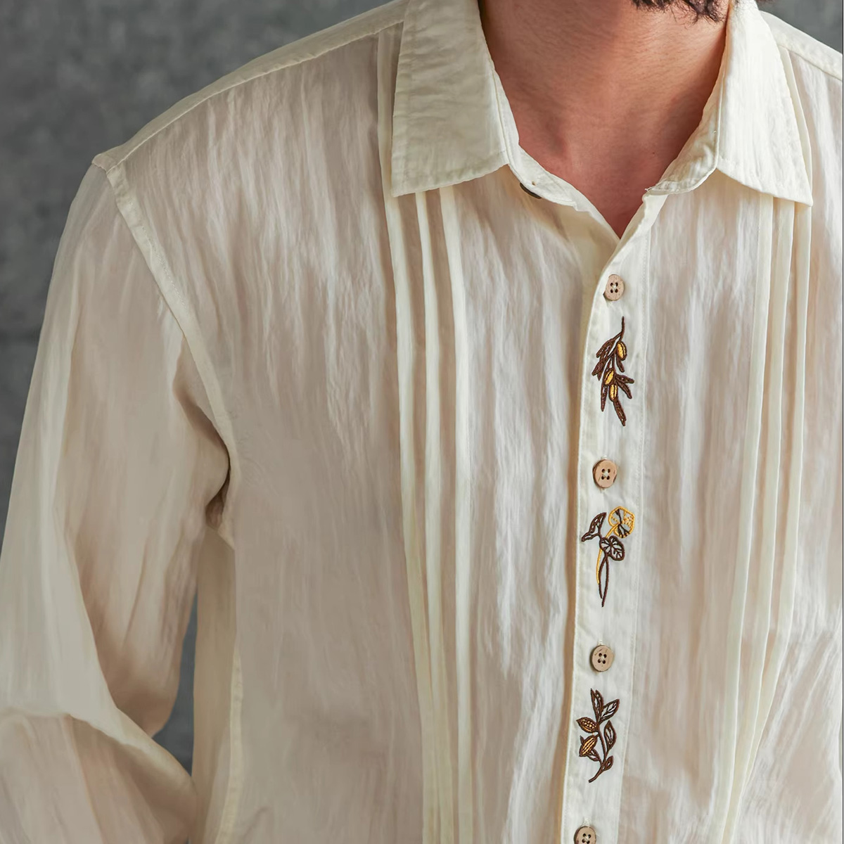 オールドマネースタイル刺繍折りたたみヴィンテージ軽量シャツ男 - Vintage Fashion Old Money のレビューと価格